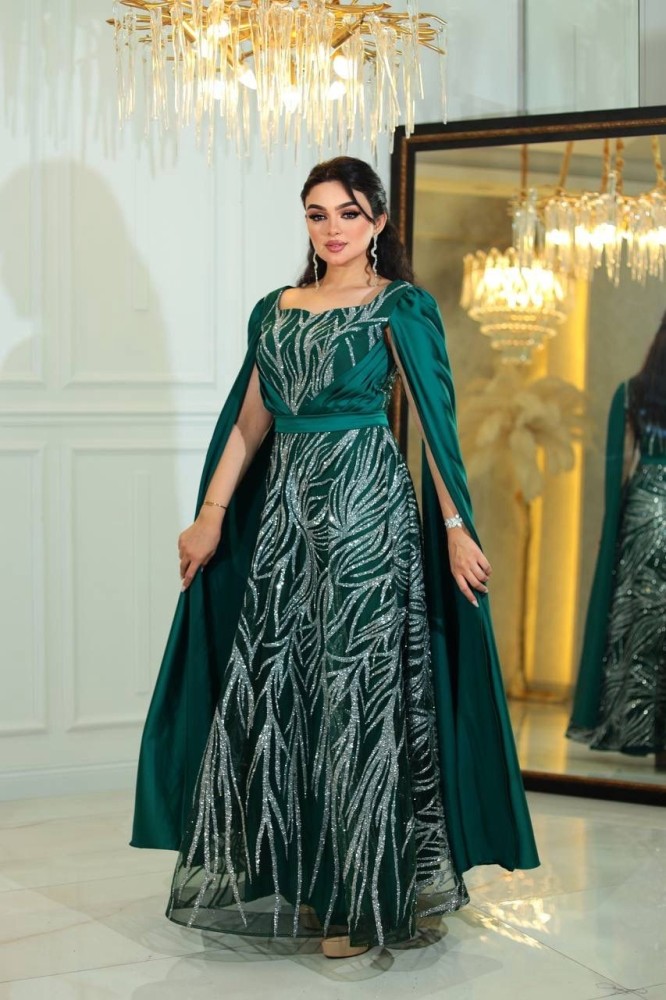 Royal dress with shoulder scarf